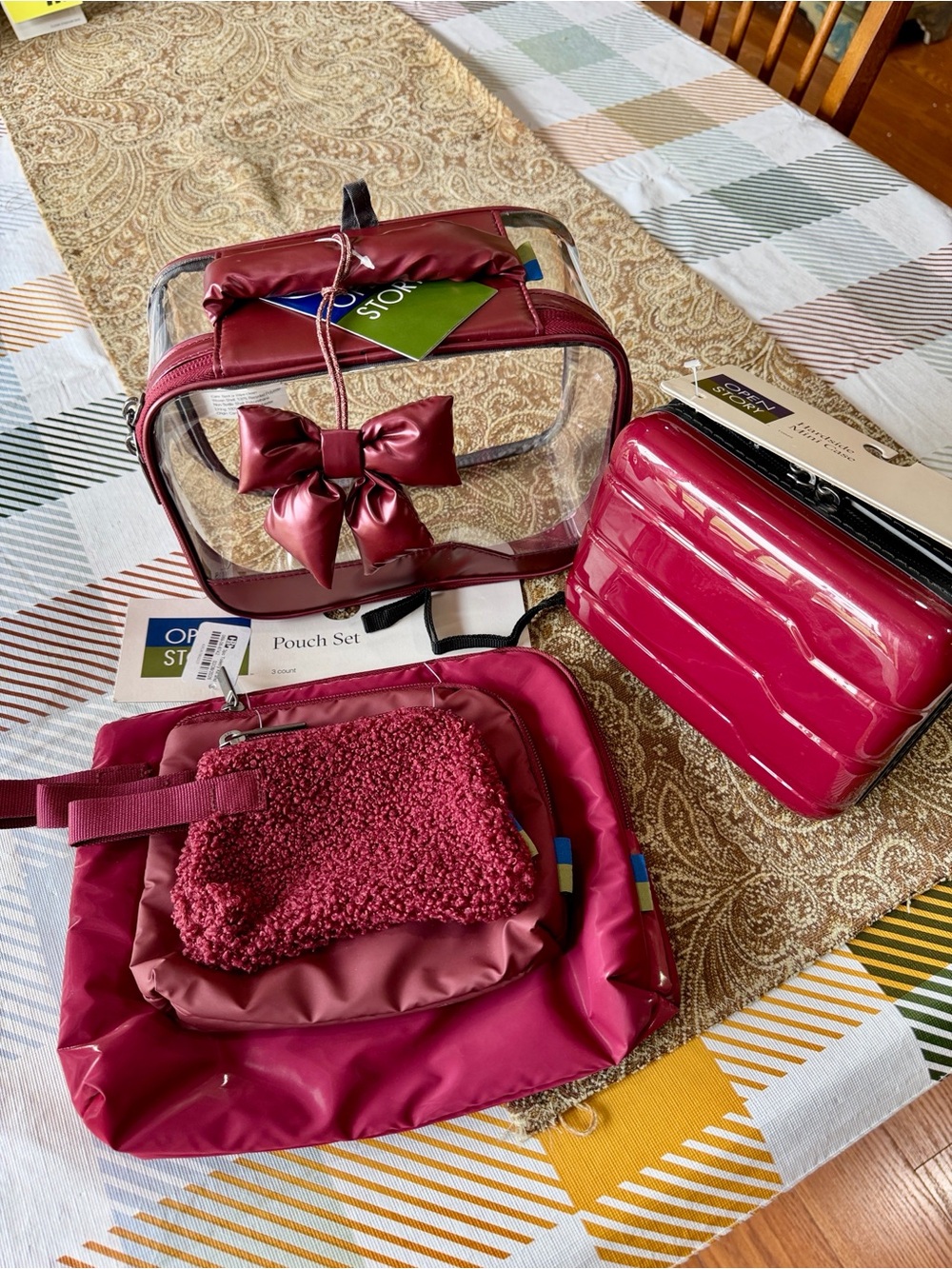 Travel Set NWT Includes 3 Piece Zip Pouch Set, Clear Case, and Hard Case